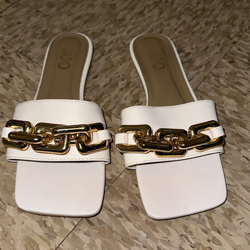 EGO sandals!! women’s sz 7!